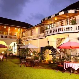 Hotel Heritage